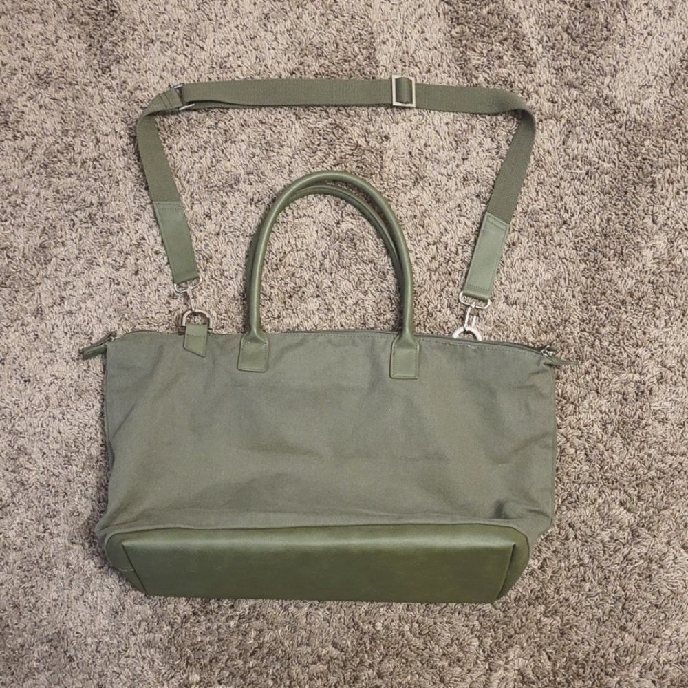 Army green canvas weekender with bonus bag